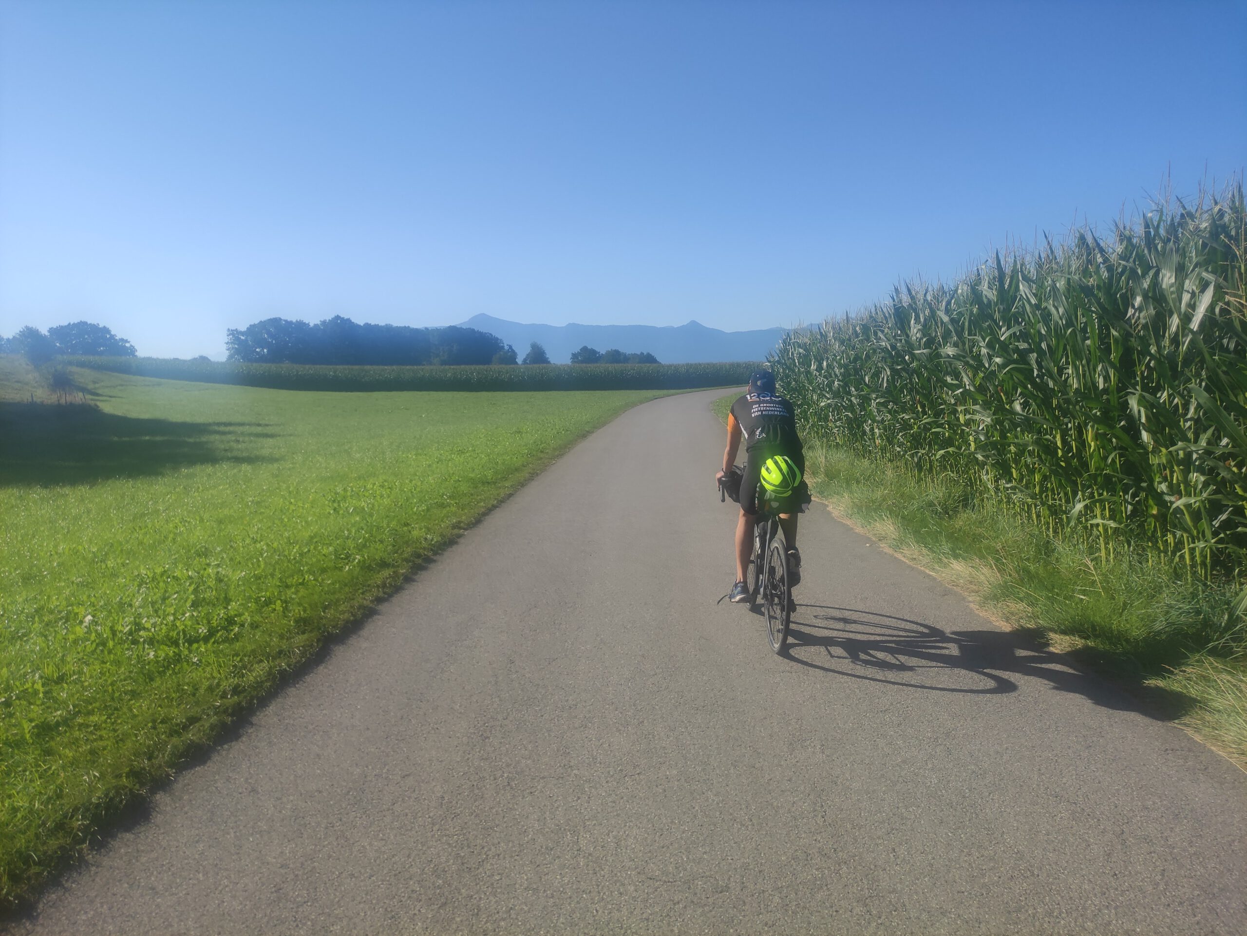 Op de fiets onderweg naar Oostenrijk
