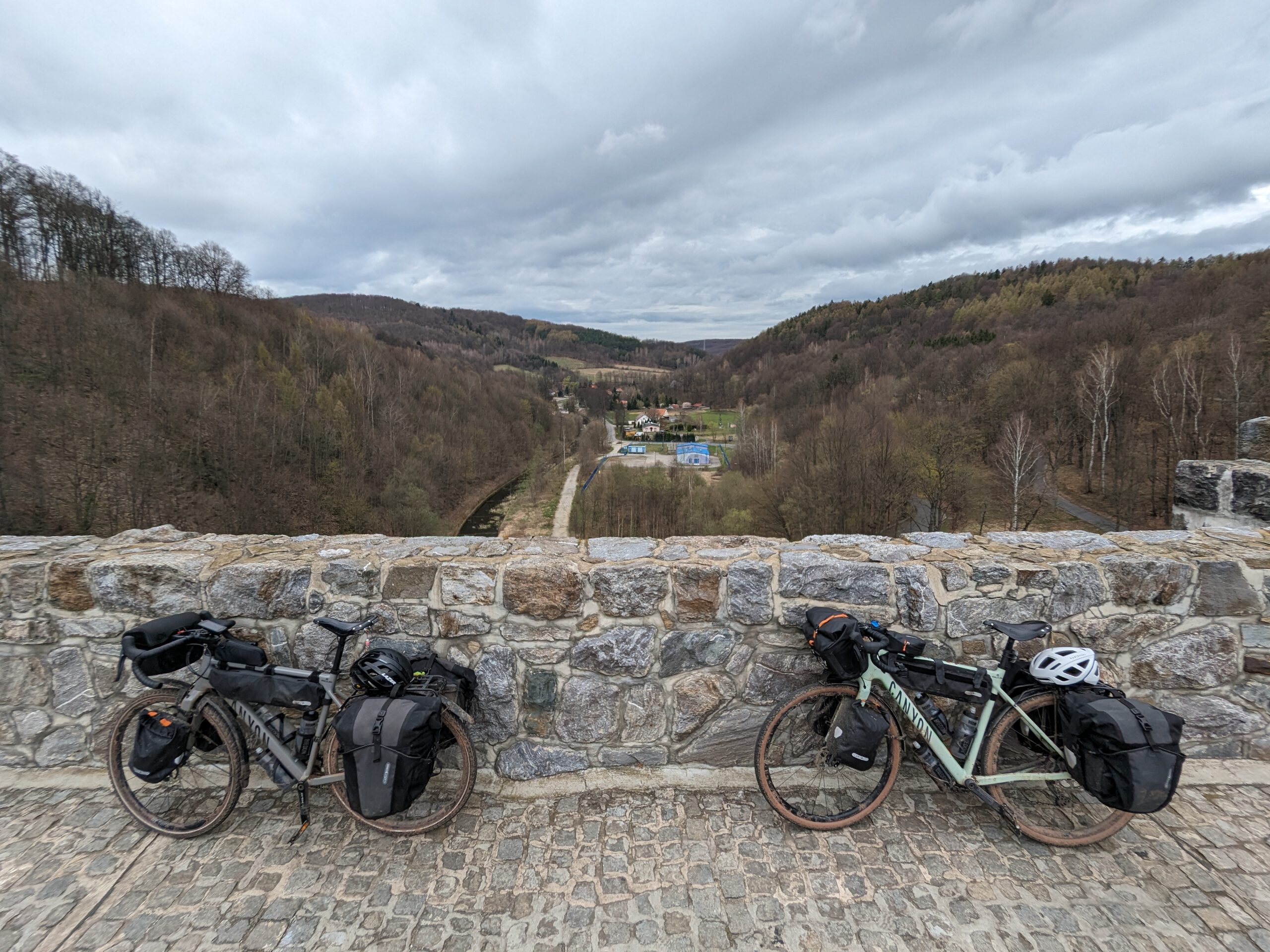 Bikkels on Bikes fietsen door Tsjechië richting Polen