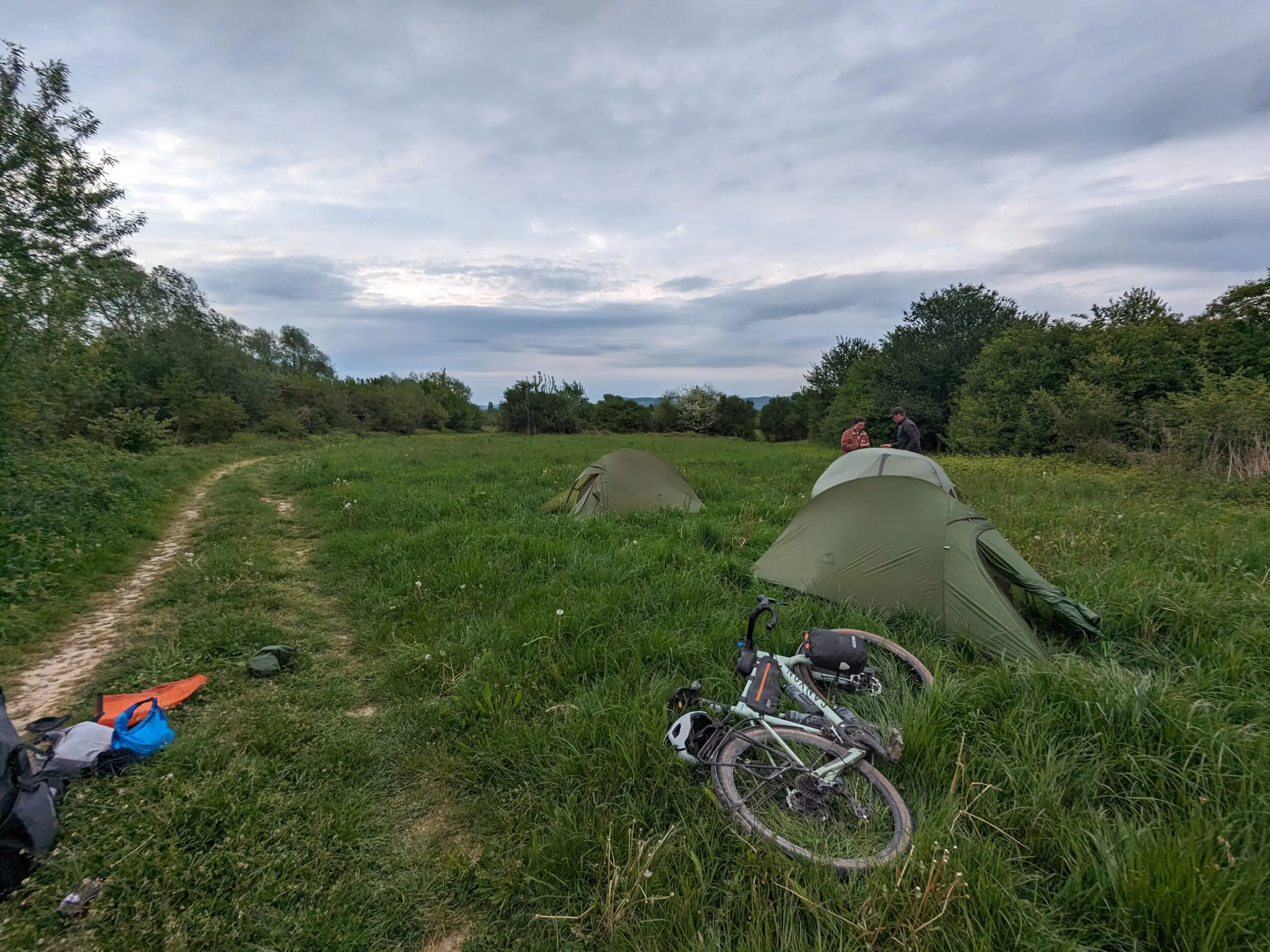 Bikkels on Bikes fietsen samen met Sien door Bosnië en Servië - 3