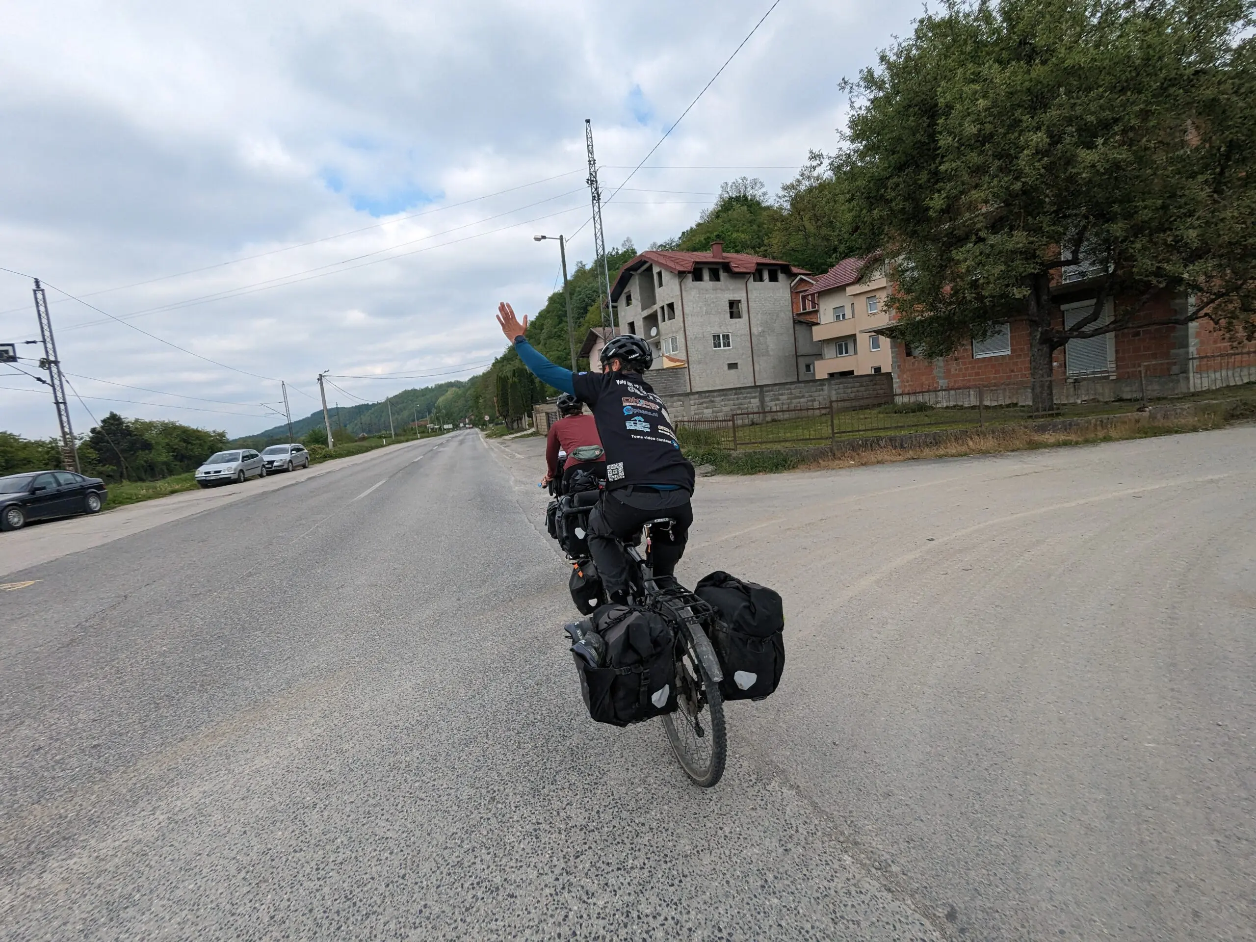 Bikkels on Bikes fietsen samen met Sien door Bosnië en Servië - 1