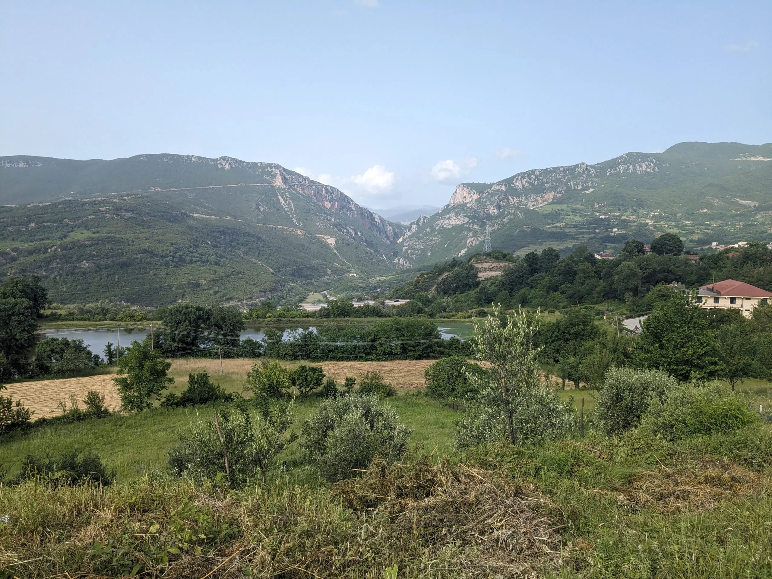 Bikkels on Bikes - fietsen door Albanië 7