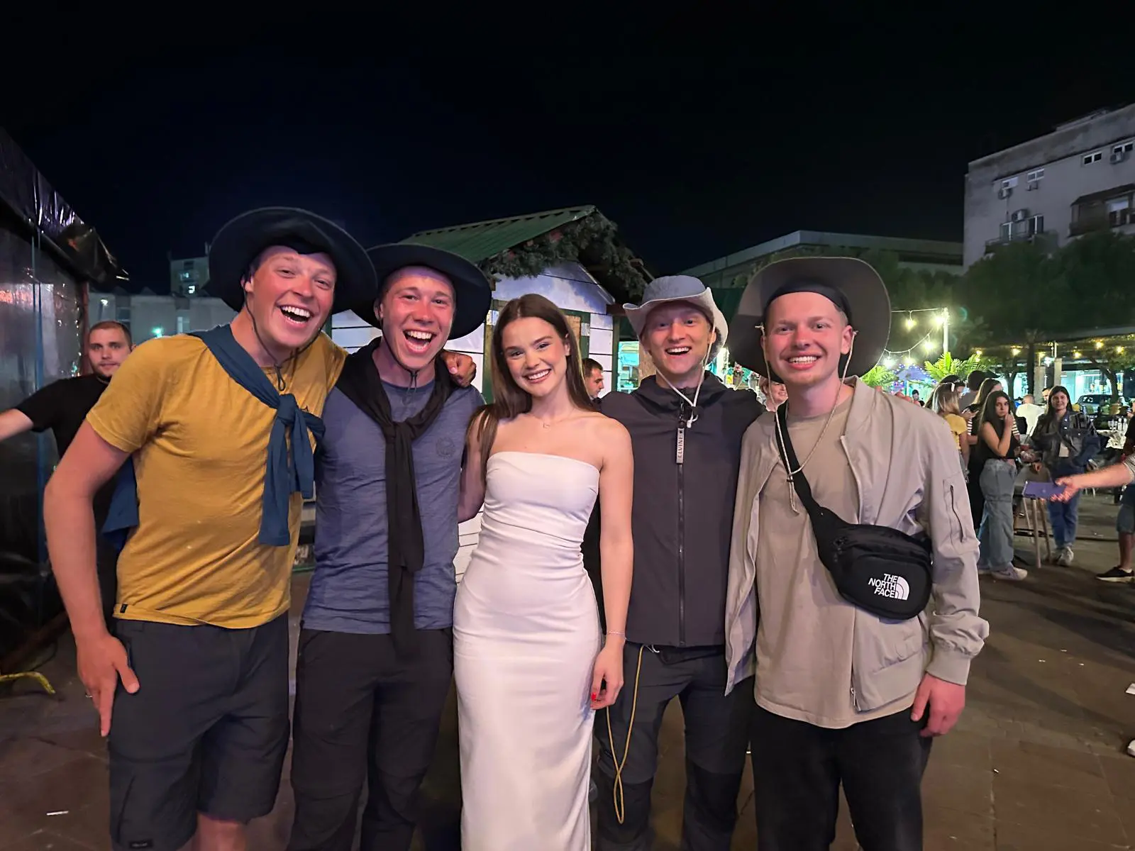 Bikkels on Bikes door Montenegro op de fiets