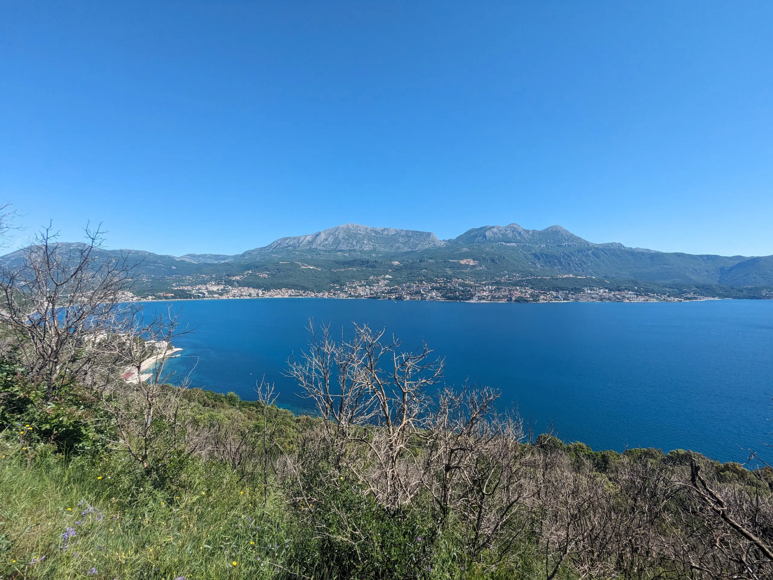 Bikkels on Bikes door Montenegro op de fiets