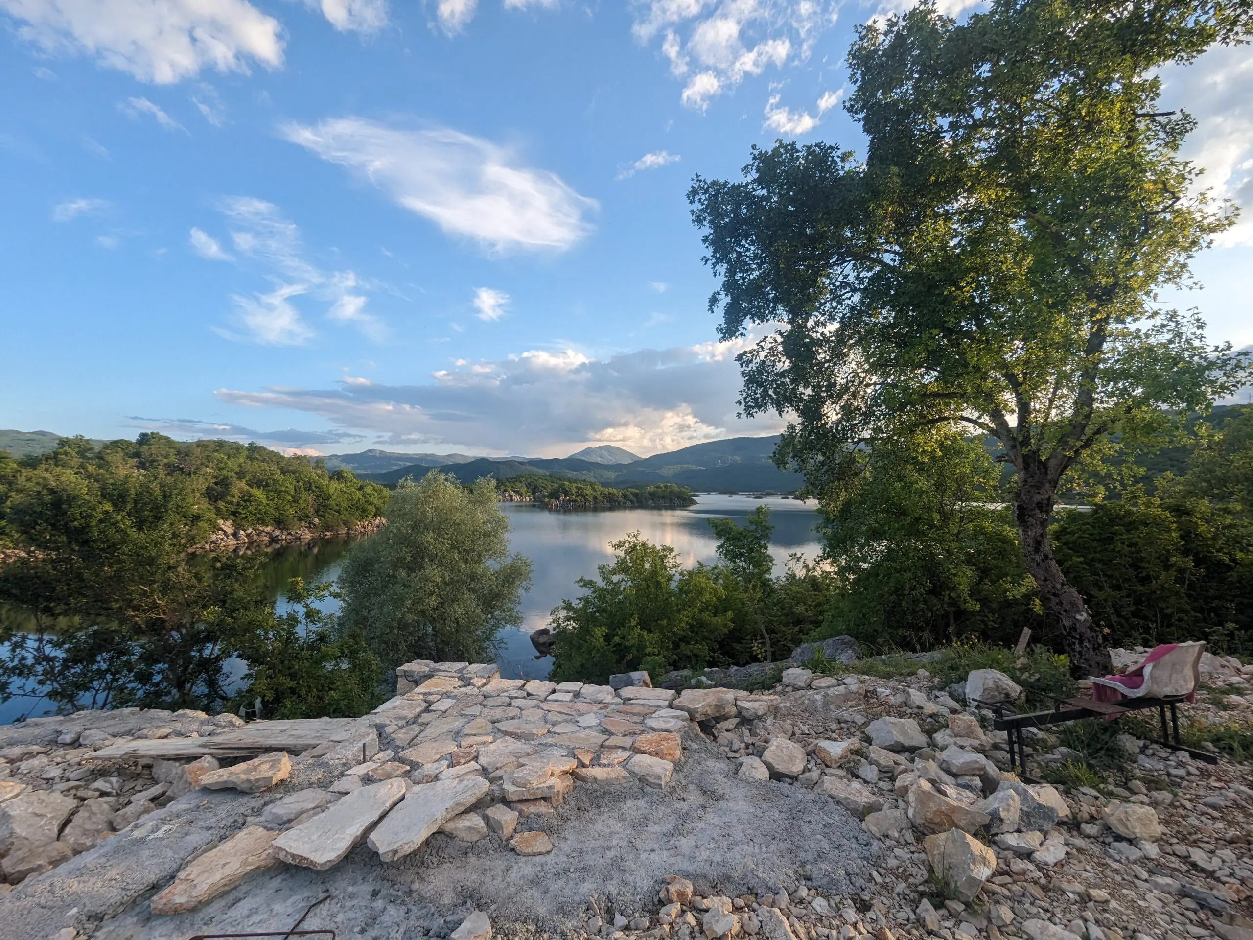 Bikkels on Bikes door Montenegro op de fiets