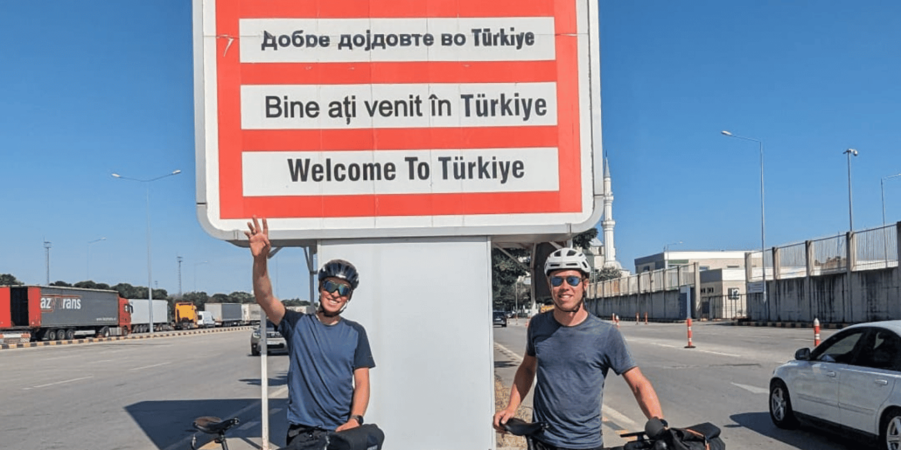 Bikkels on Bikes bij de grens van Turkije