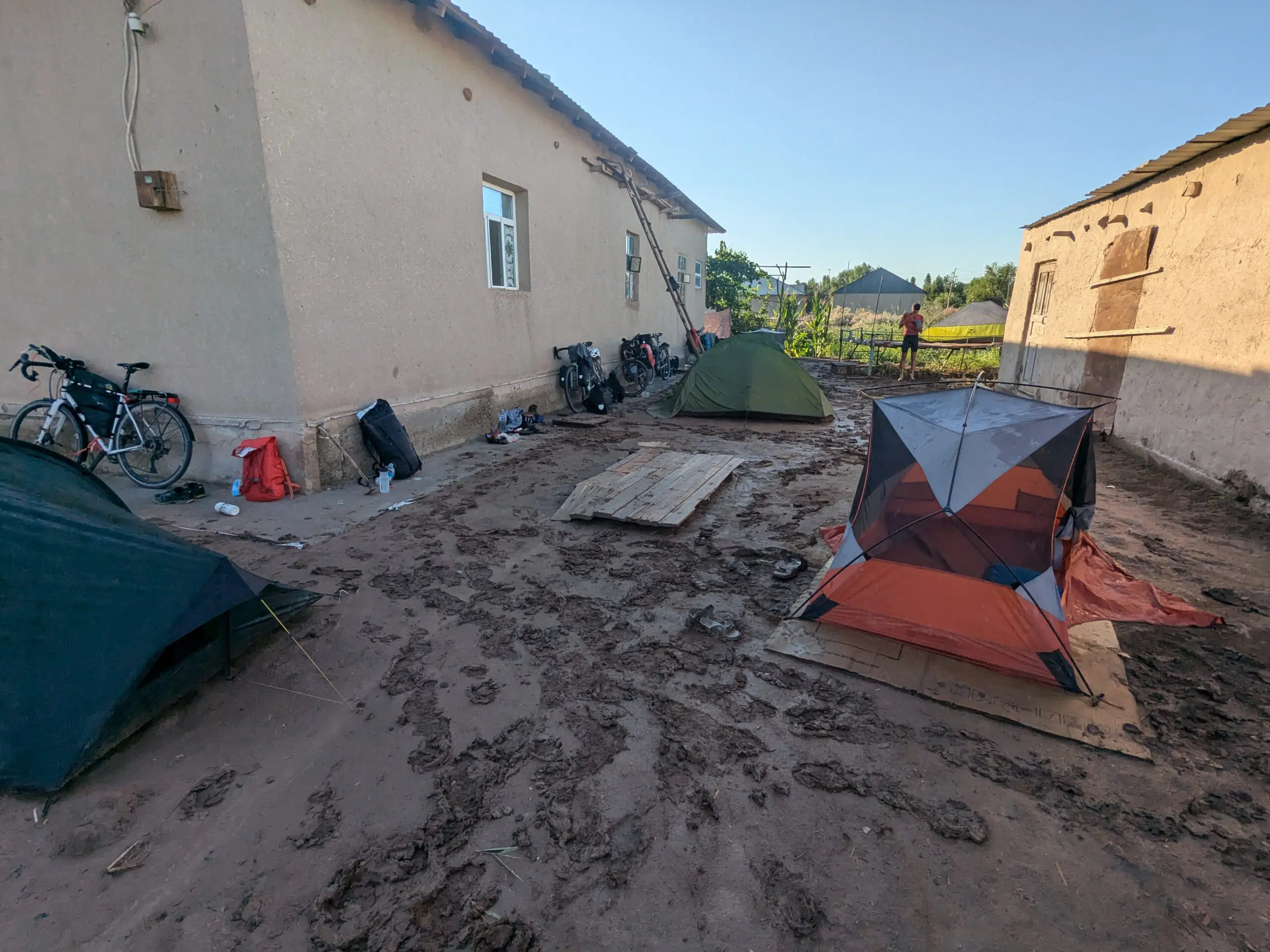 Fietsen door Oezbekistan - er is bijna niks en dat is leuker dan verwacht