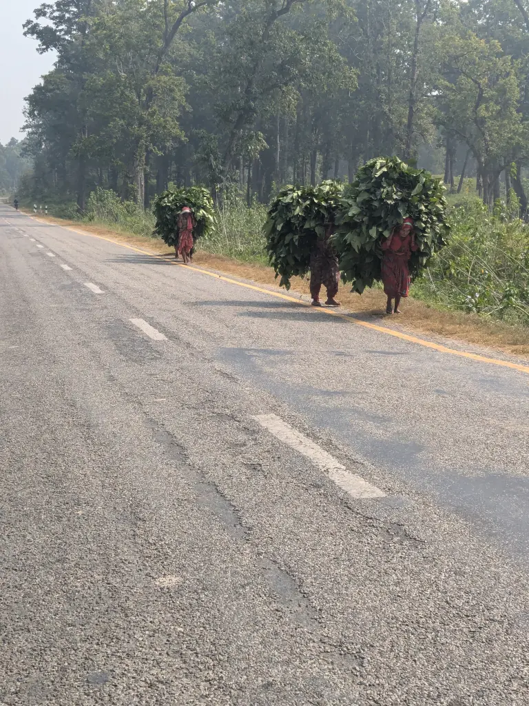 Eerste indrukken Nepal door bikkels on bikes