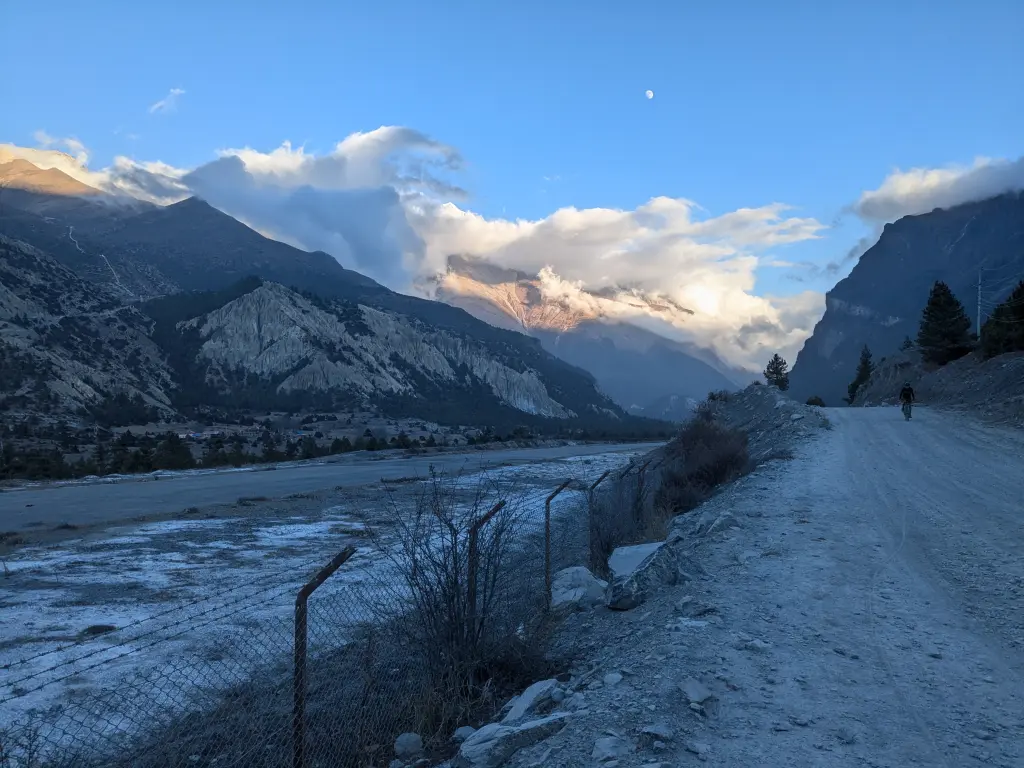 Toerisme op het Annapurna circuit met Bikkels on Bikes